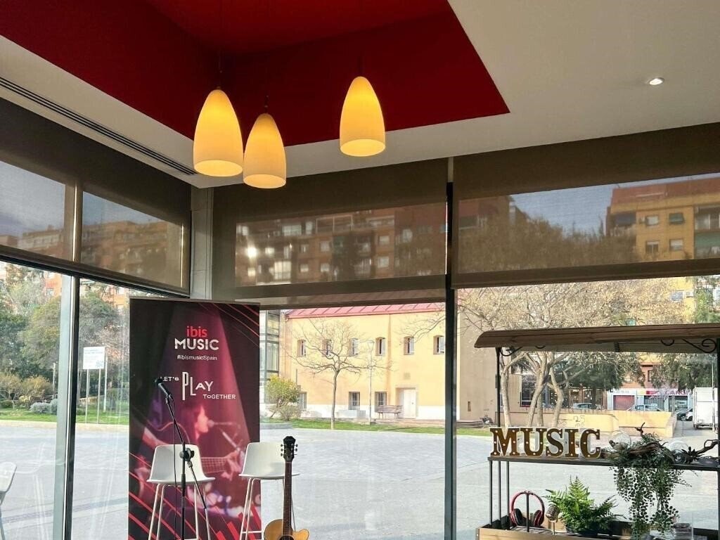 Картинка Ibis Barcelona Ripollet 2*