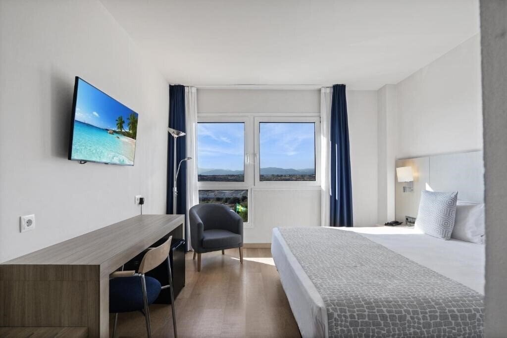 Фото Mercure Augusta Barcelona Valles 4*