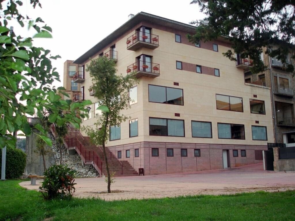 Отель Sant Quirze De Besora 3*
