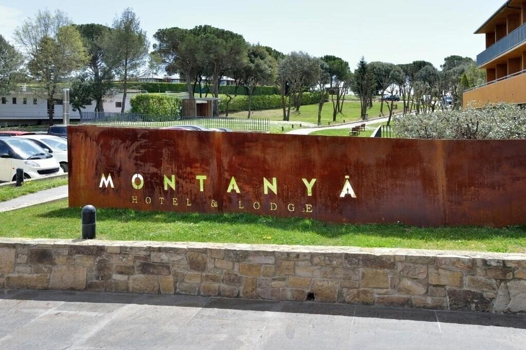 Зображення Montanya Hotel 4*