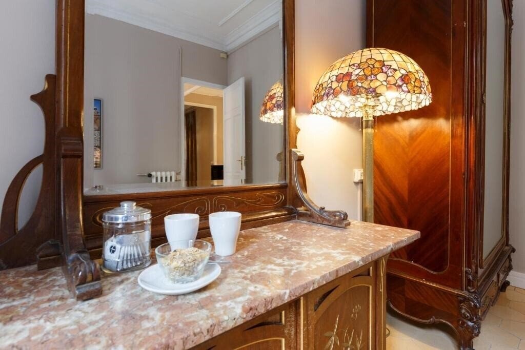 Фотографія Ainb B&B Born Via Laietana 2*