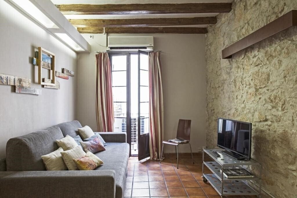 Картинка Ainb Las Ramblas-Guardia Apartments 3*