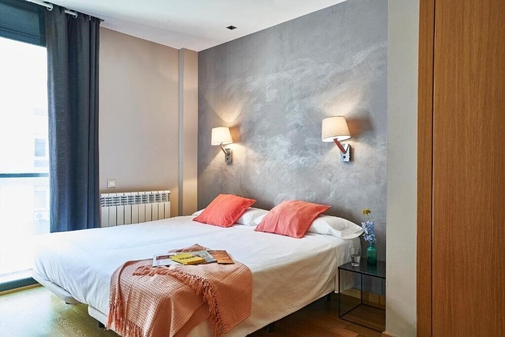 Фото Ainb Sagrada Familia 3*