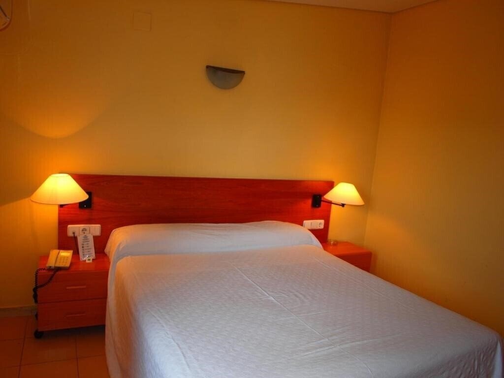 Картинка Aparthotel Bertran 3*