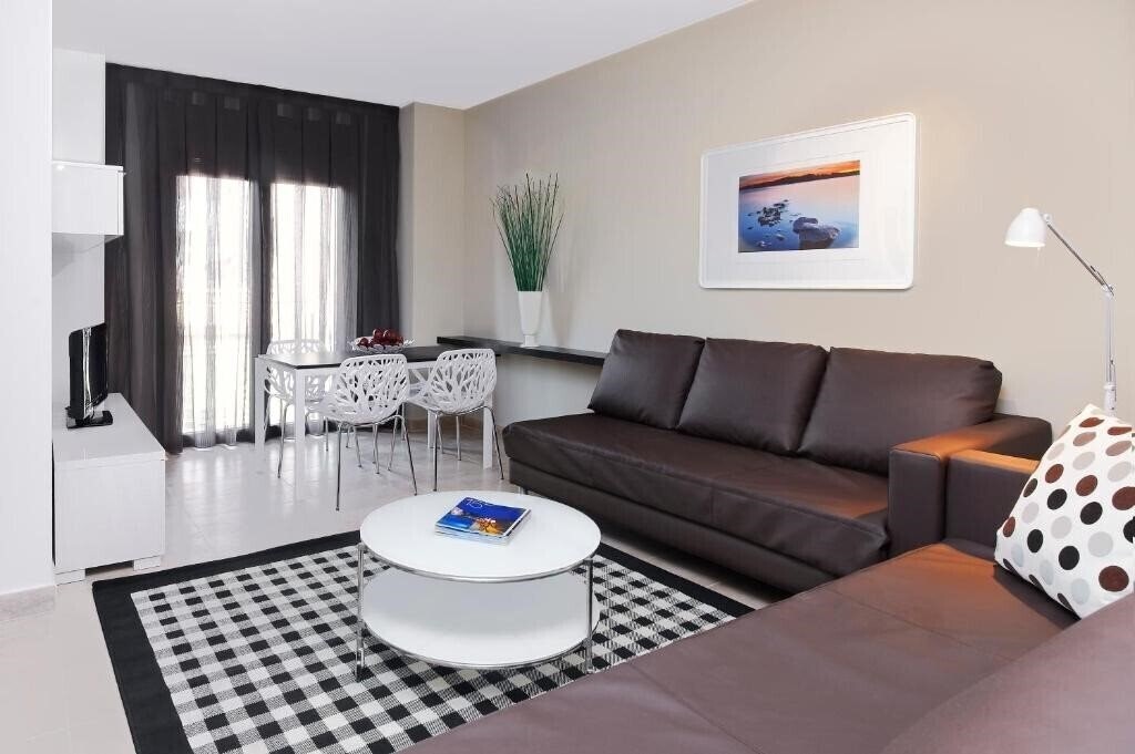 Готель Barcelona Apartment Gran De Gracia 4*