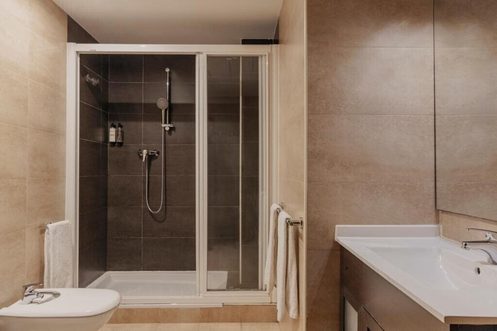 Фотографія Barcelona Apartment Gran De Gracia 4*