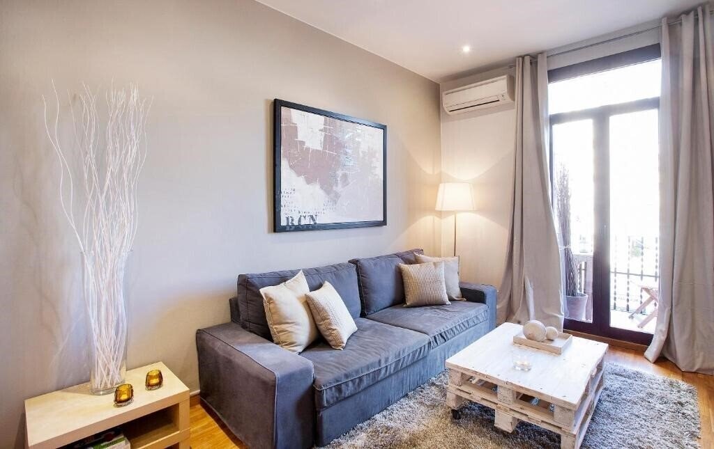 Фото Barcelona Apartment Viladomat апартаменты