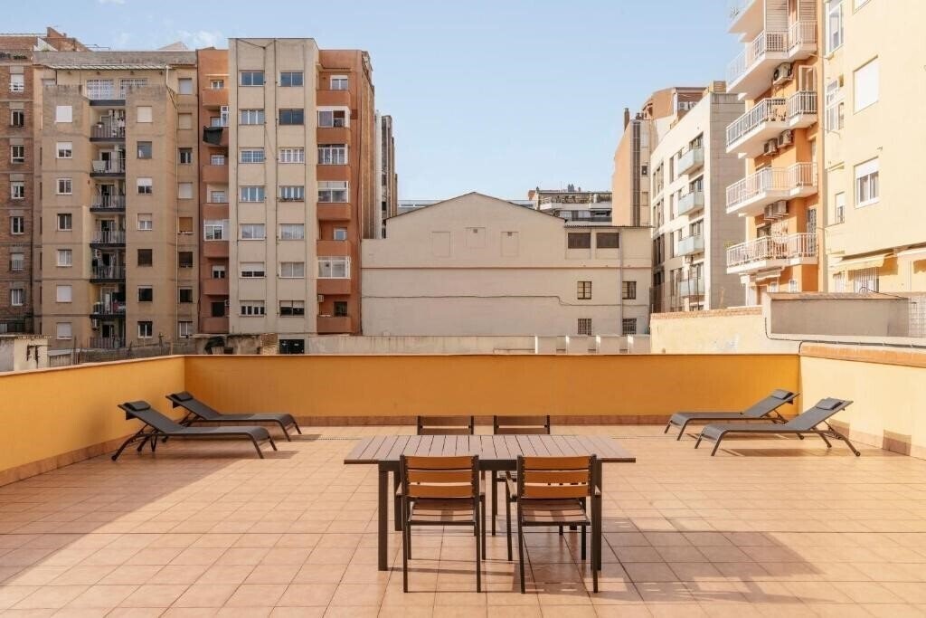 Картинка Barcelona Apartment Villarroel 4*