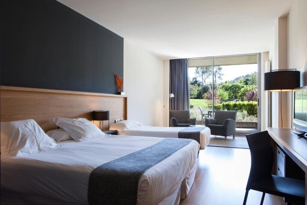 Фото Mon St Benet 4*