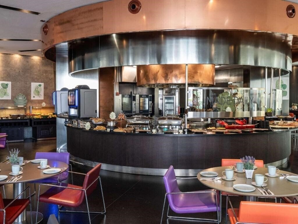 Фотография Novotel Barcelona City 4*