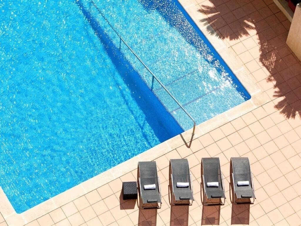 Фото Novotel Barcelona Sant Joan Despi 4*