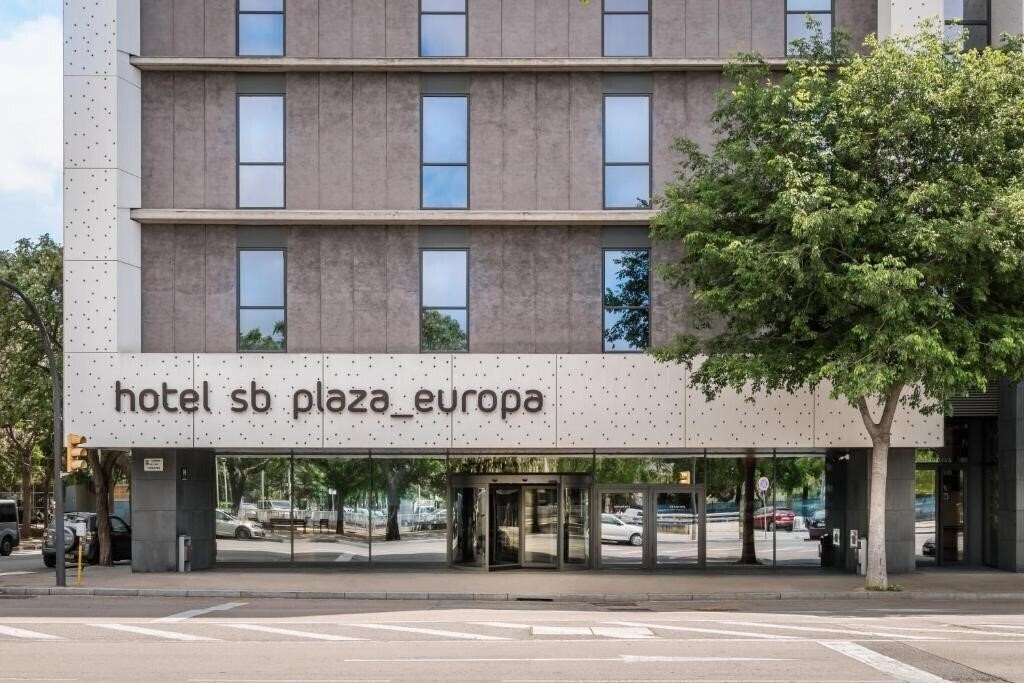 Готель Sb Plaza Europa 4*