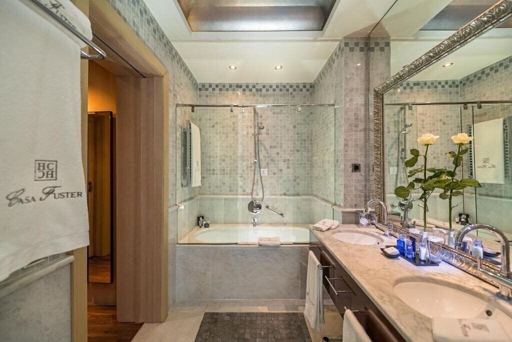 Фотография Casa Fuster 5*