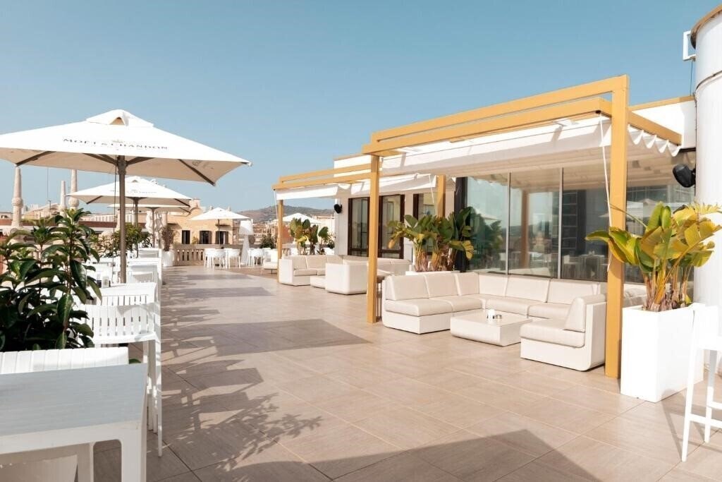 Картинка Casa Fuster 5*