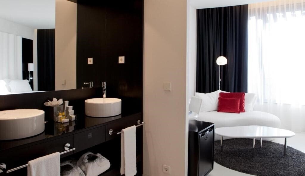 Фото Porta Fira 4*