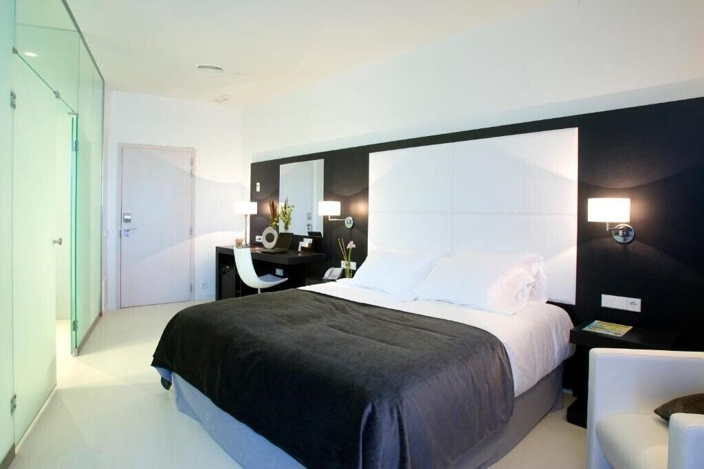 Картинка Porta Fira 4*