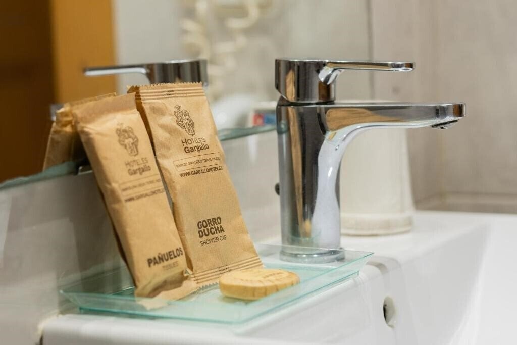 Зображення Lyon 1*