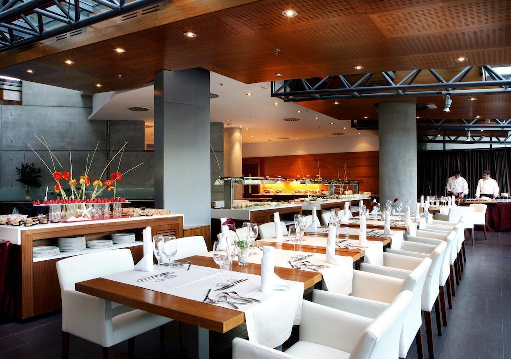 Фотографія Sofitel Barcelona Skipper 5*