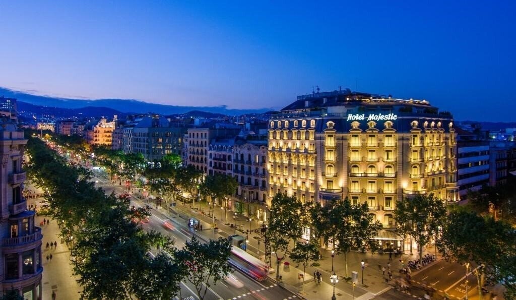 Готель Majestic Residence Barcelona 5*