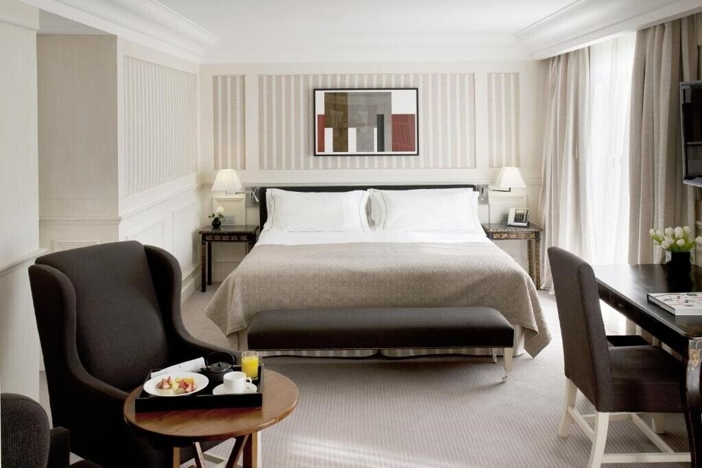 Фотографія Majestic Residence Barcelona 5*
