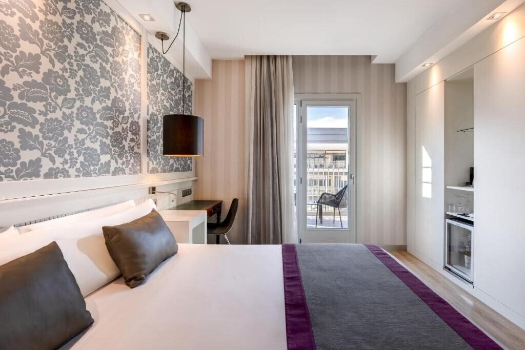 Картинка Catalonia Plaza Catalunya 4*