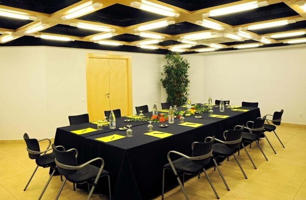 Зображення Abbot Hotel 4*