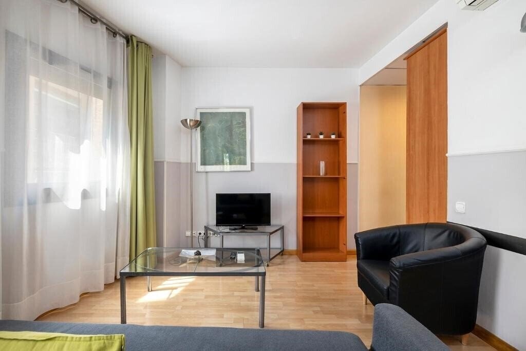 Картинка Sata Park Guell Area 3*