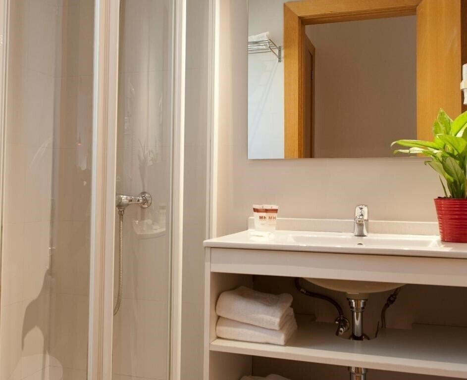 Фотография Mh Apartments S. Familia 4*