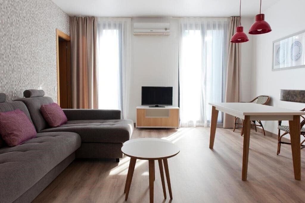 Картинка Mh Apartments S. Familia 4*
