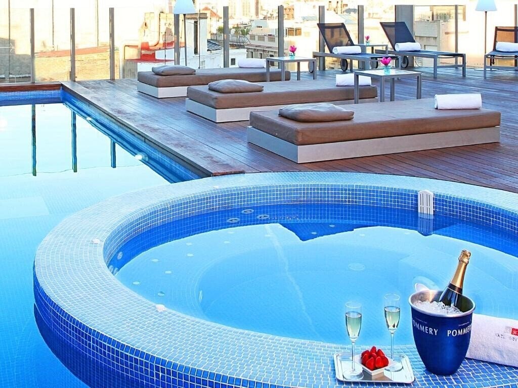 Отель Axel Hotel Barcelona (Only Adults) 4*