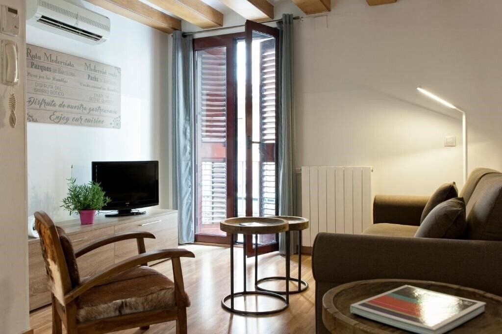 Готель Mh Apartamentos Liceo 3*