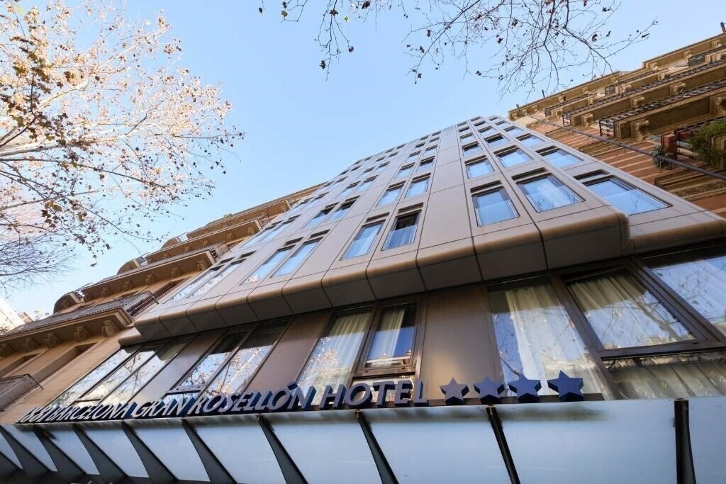 Отель Bcn Urban Hotels Gran Rosellon 4*