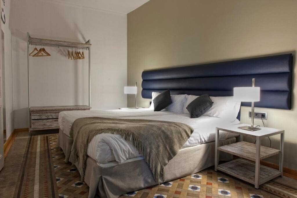Фото Mh Apartments Tetuan 4*