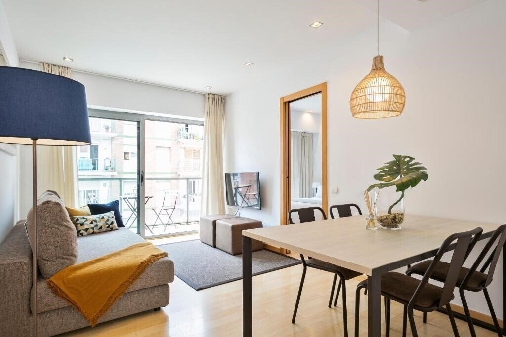 Отель Lugaris Rambla 4*