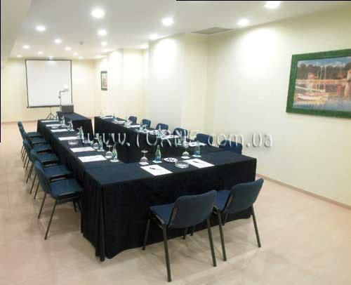 Готель HCC Covadonga 3*