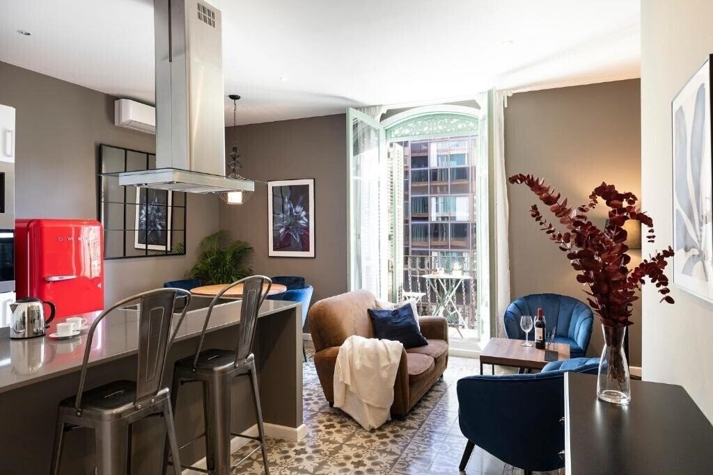 Фото Bacardi Central Suites 4*