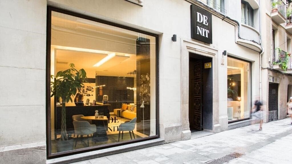 Готель Denit Barcelona 3*