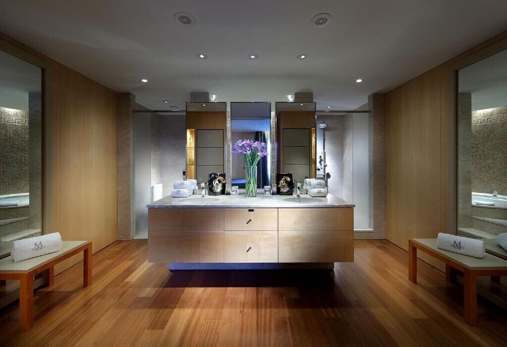 Фото Eurostars Grand Marina 5*