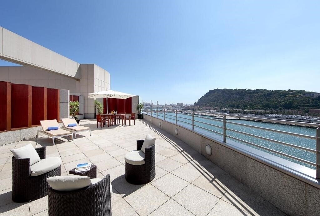Зображення Eurostars Grand Marina 5*