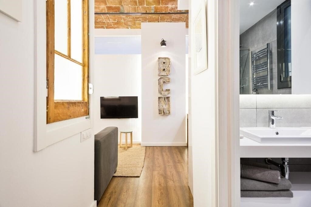 Фотографія Charming Parallel 3*