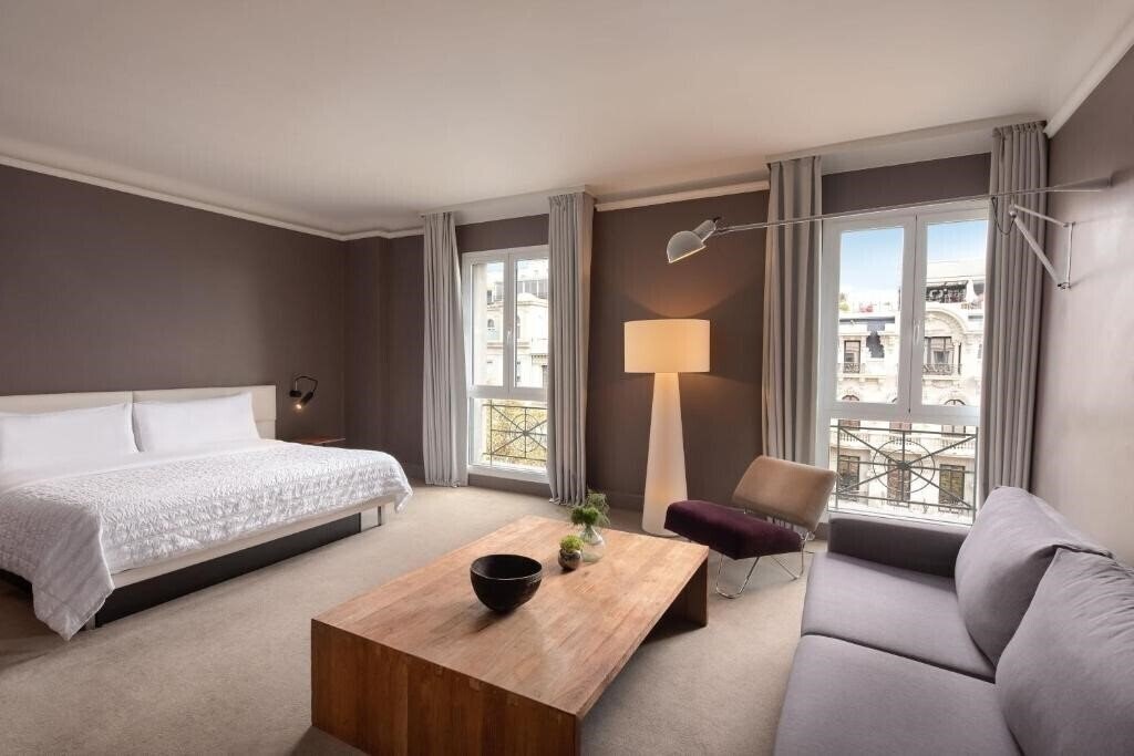 Фото Le Meridien Barcelona 5*