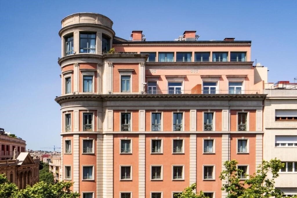 Готель Le Meridien Barcelona 5*