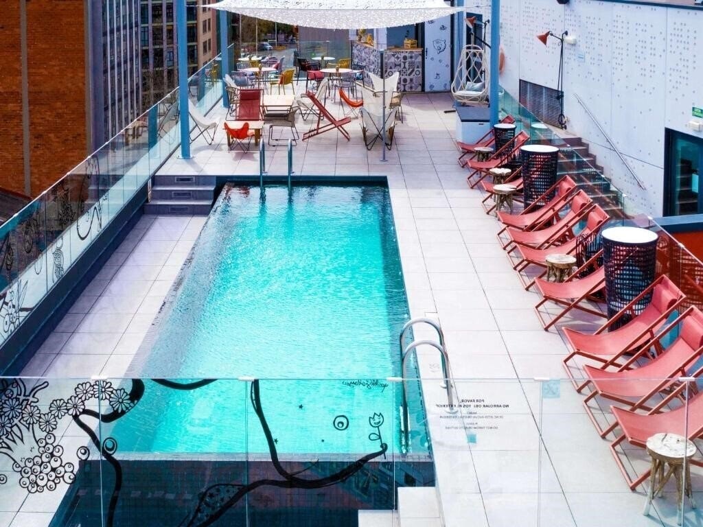 Готель Ibis Styles Barcelona City Bogatell 2*