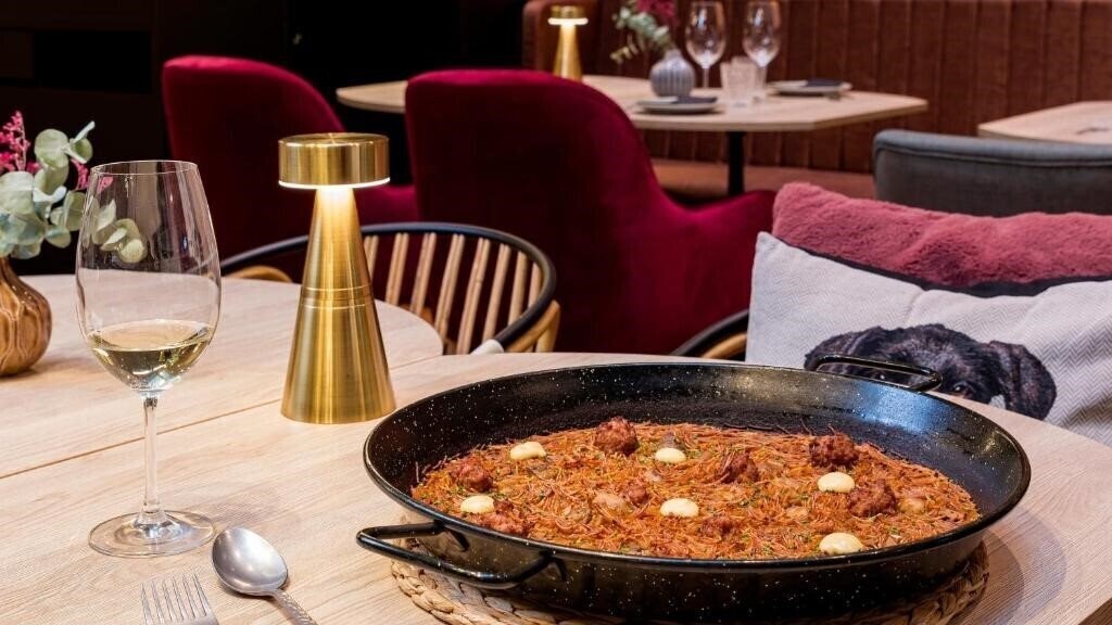 Фотография Hotel Indigo Barcelona Plaza Espana, an IHG Hotel 4*
