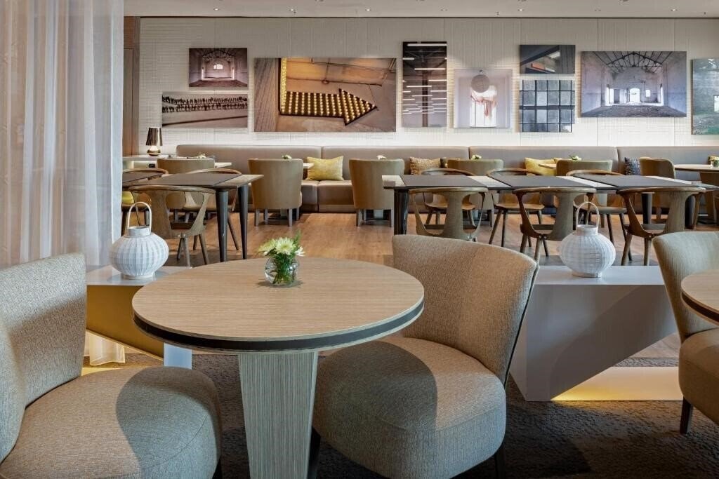 Готель Hotel Ac Diagonal L'Illa 4*