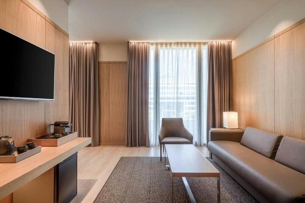 Фото AC Hotel Diagonal L'Illa by Marriott 4*