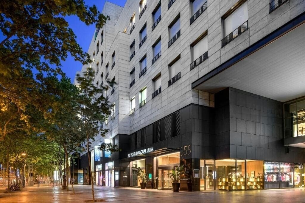Фотографія AC Hotel Diagonal L'Illa by Marriott 4*