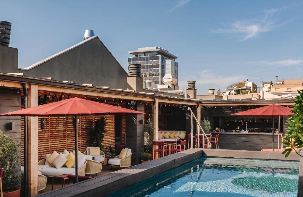 Отель Catalonia Boulevard 4*