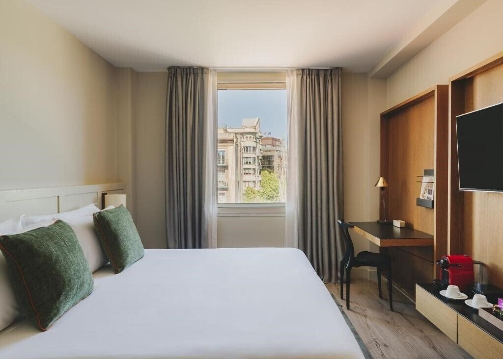 Фото Catalonia Boulevard 4*