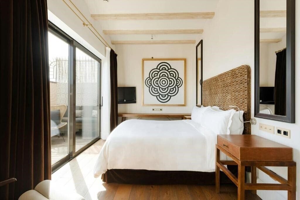 Готель Hotel Do: Placa Reial 5*